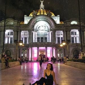 Meet your Posher, Fatima